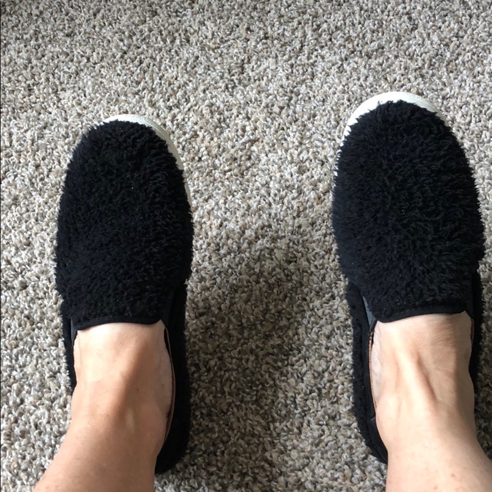 UGGS adorable fuzzy slip on shoes